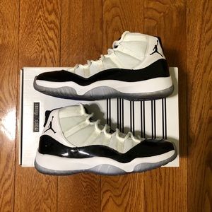 UA Size 11 - Nike Air Jordan 11 Retro Concord 2011